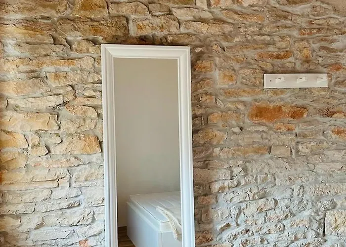 Stone House Istria 아파트 풀라